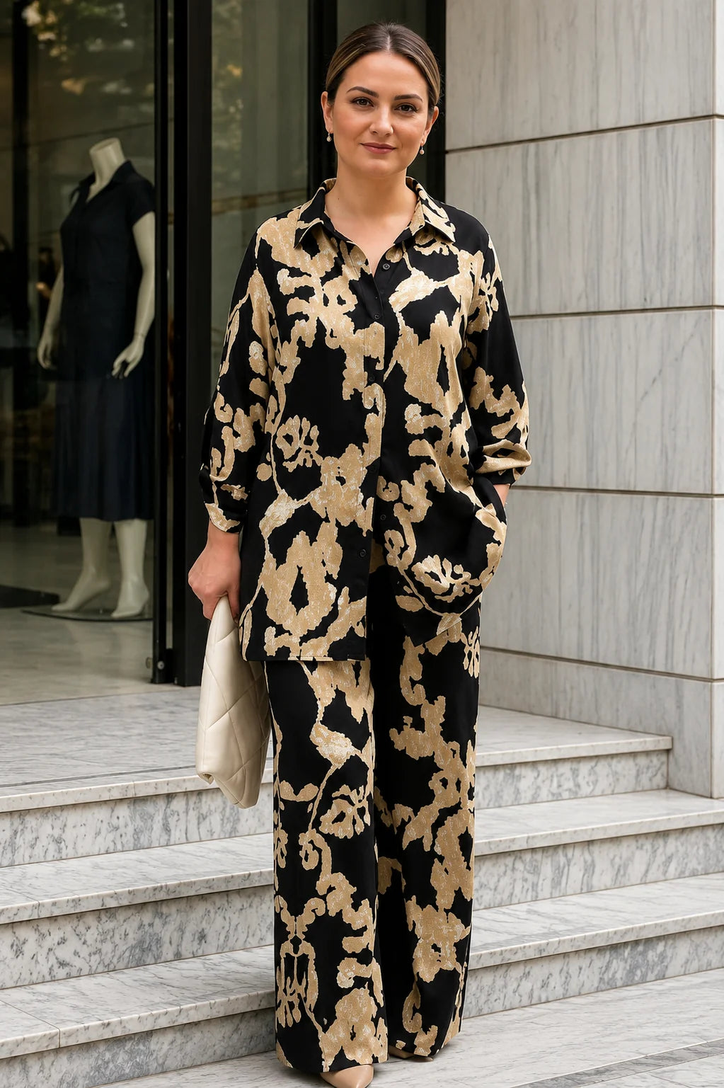 Luxe Noir Abstract Print Premium Co-Ord Set for Women