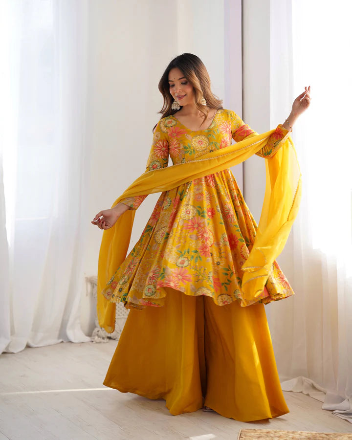 Beautiful Floral Design And Super Kurta Set