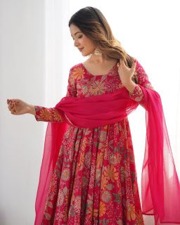 Beautiful Floral Design And Super Kurta Set